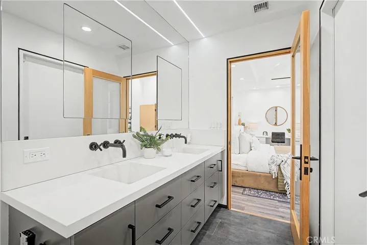 5877 Cape Horn, Agoura Hills, California 91301