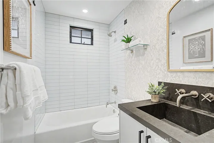 5877 Cape Horn, Agoura Hills, California 91301