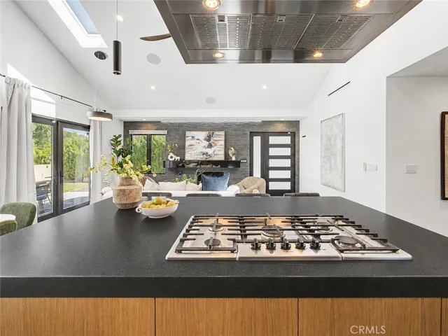 5877 Cape Horn, Agoura Hills, California 91301