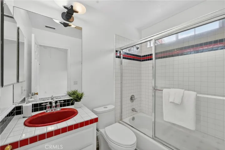 5211 Eureka, Yorba Linda, California 92886