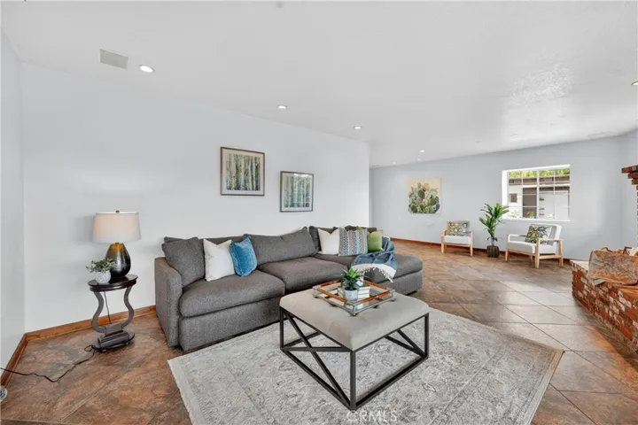 5211 Eureka, Yorba Linda, California 92886