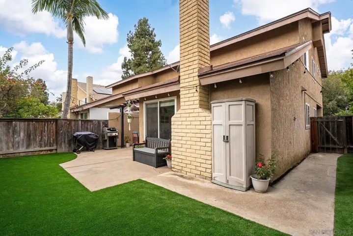 1465 Bridgeview, San Diego, California 92105