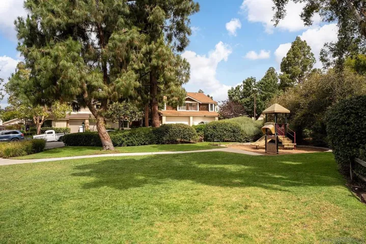 1465 Bridgeview, San Diego, California 92105