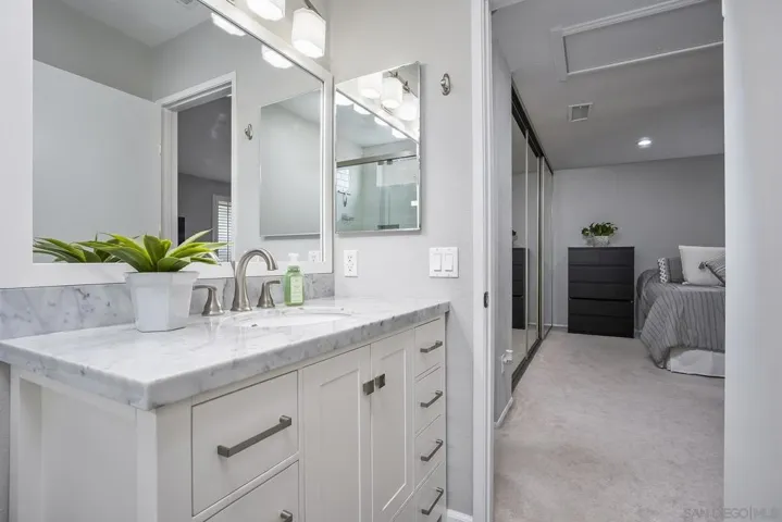1465 Bridgeview, San Diego, California 92105