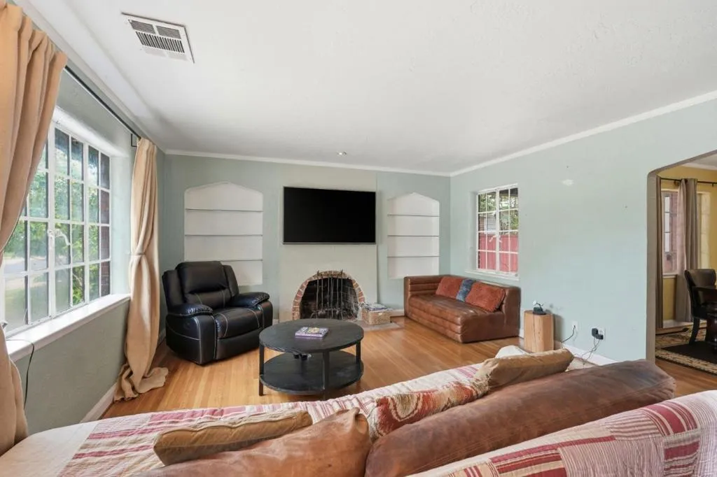 136 W Stadium Drive, Stockton, California 95204 — photo 5