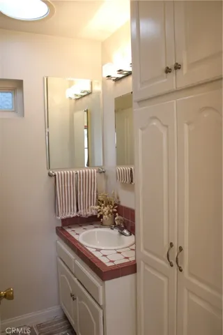 Guest Bathroom #2