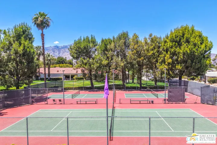 222 Settles Drive, Cathedral City, California 92234