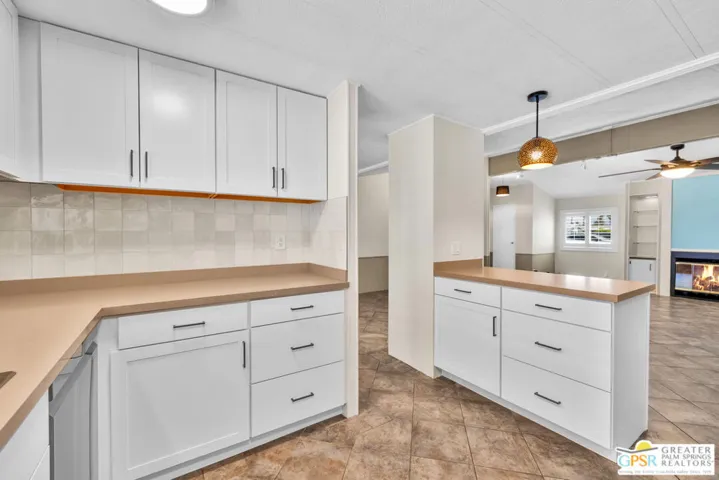 222 Settles Drive, Cathedral City, California 92234