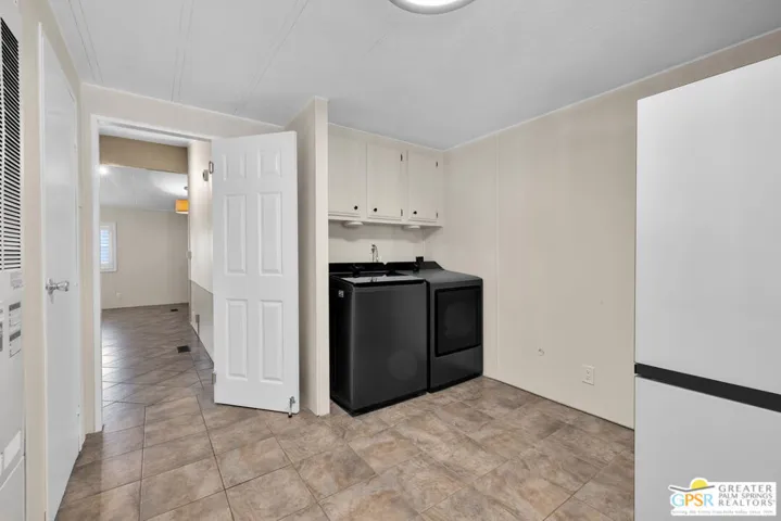 222 Settles Drive, Cathedral City, California 92234