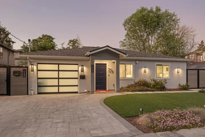 1950 Hackett Avenue, Mountain View, California 94043