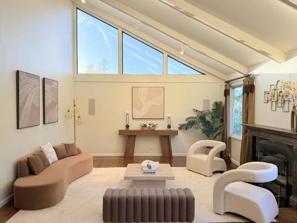 Spacious Living Room