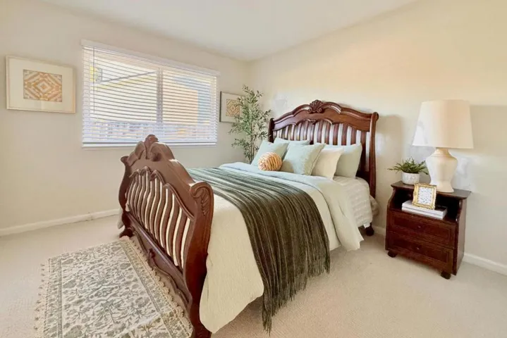 Secondary bedroom with natural light.