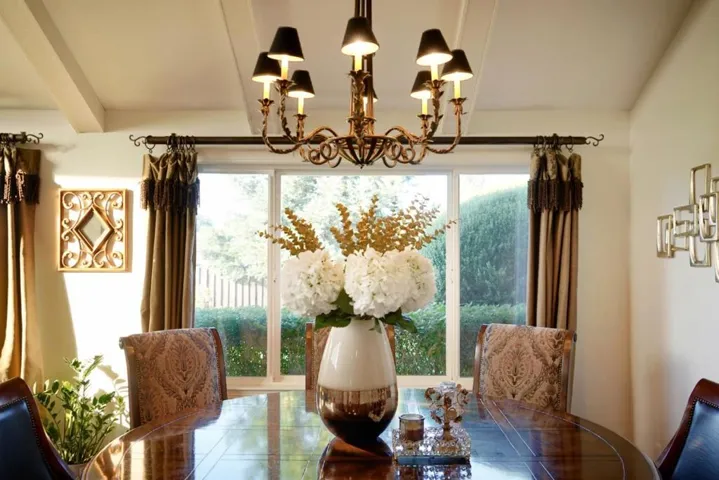 Dinning Area.