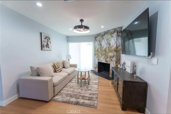 12329 Oxford, Hawthorne, California 90250 — photo 5