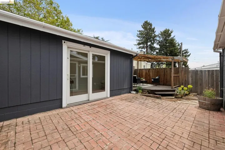 4006 Laurel Ave, Oakland, California 94602