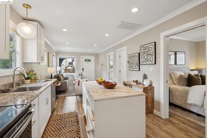 4006 Laurel Ave, Oakland, California 94602