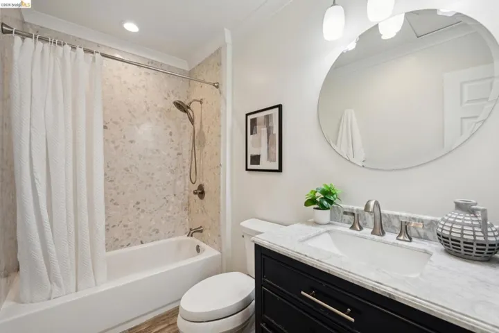 4006 Laurel Ave, Oakland, California 94602