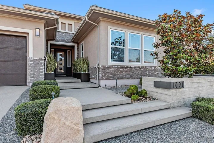 1091 Duncan Ct, San Marcos, California 92078