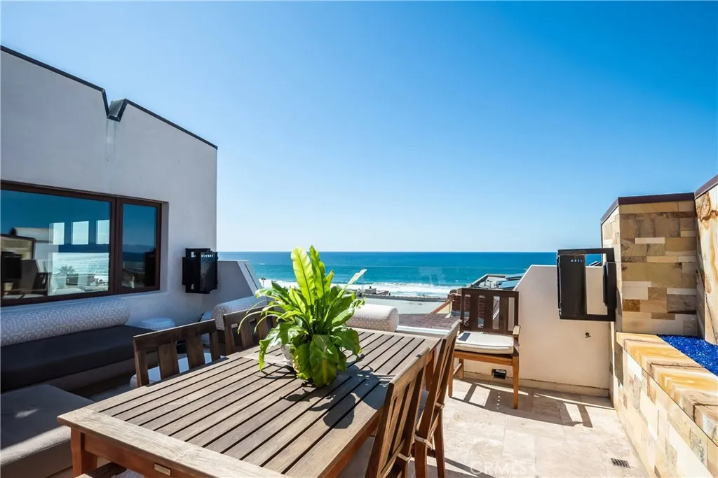 221 30th Street, Manhattan Beach, California 90266 — photo 4