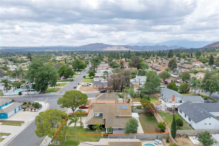 5606 Darien Court, Riverside, California 92505