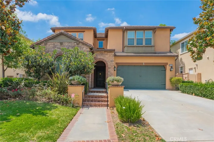 572 E Vosburg Drive, Azusa, California 91702