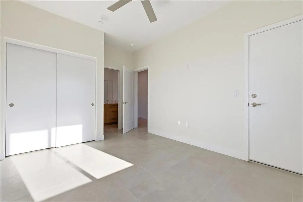 27-30125 Avenida Juarez - Bedroom 4 _ Of