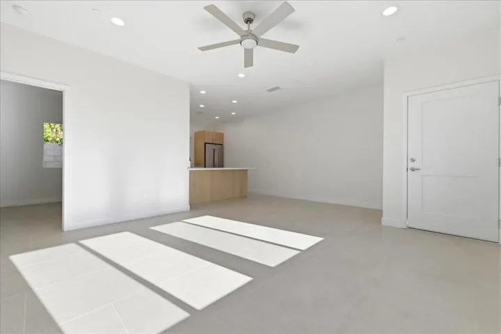 43-30127 Avenida Juarez - Living Room