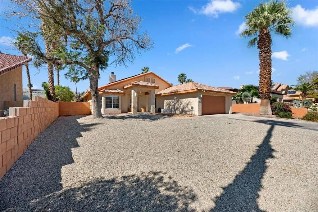 06-Front of Home