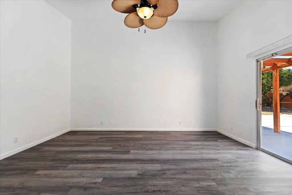 32-Primary Bedroom