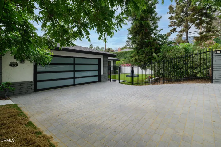 SSR_341Hill_006_FLEXMLS