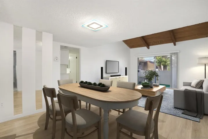 https://zimg.paragon.ice.com/ParagonImages/Property/PA/SDMLS/-524349/3/533/400/0cf14d11bcbdf4c06fec755b62f06eaa/3/944d44f18fbc45731ffd3bd646ba6244/-524349-ed1f3047-2ca8-42fa-90b0-83dca5d34fec.JPG