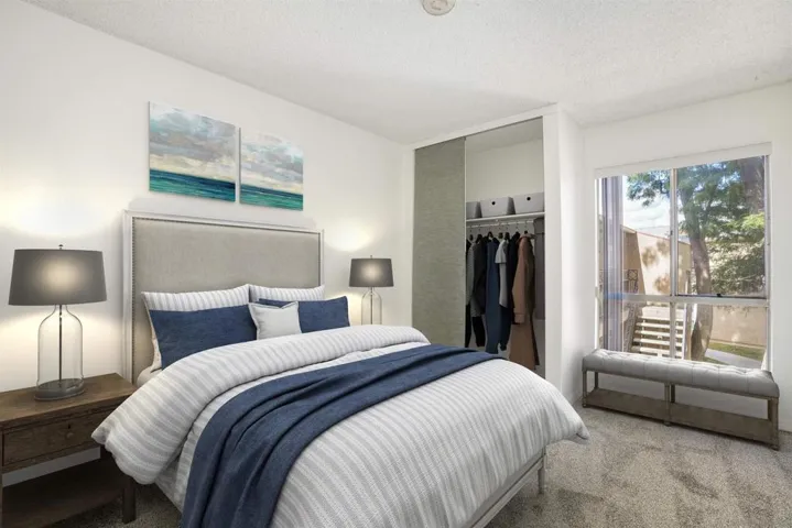 https://zimg.paragon.ice.com/ParagonImages/Property/PA/SDMLS/-524349/16/533/400/3c68d0a5ed711ef8329e930ab9e84119/3/944d44f18fbc45731ffd3bd646ba6244/-524349-cff758d2-9dc9-4a7c-ab65-29c307b7babe.JPG