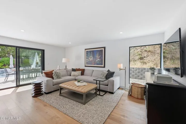 29-web-or-mls-1659-bucksglen-ct