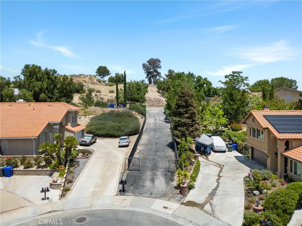 Extra Long Driveway