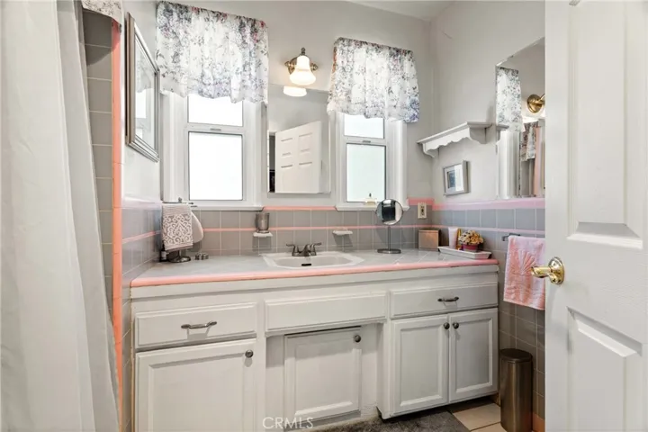 Bath 1