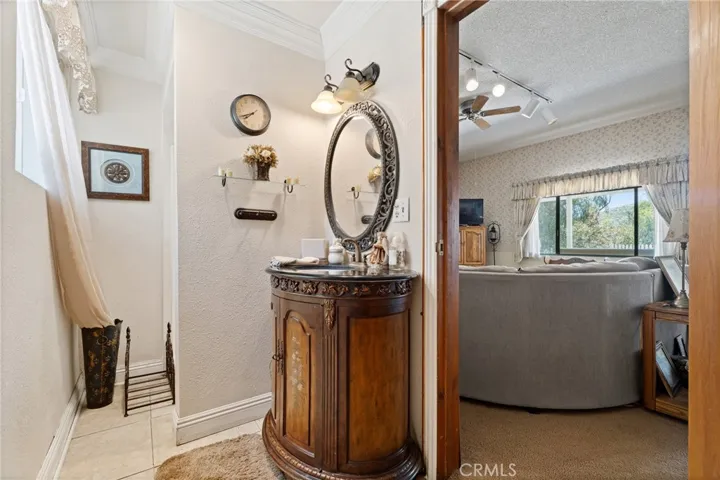 3/4 Bath