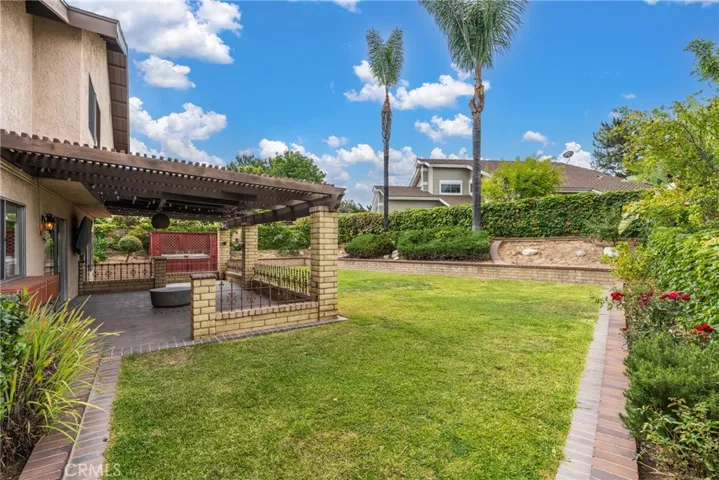1563 Avenida Entrada, San Dimas, California 91773