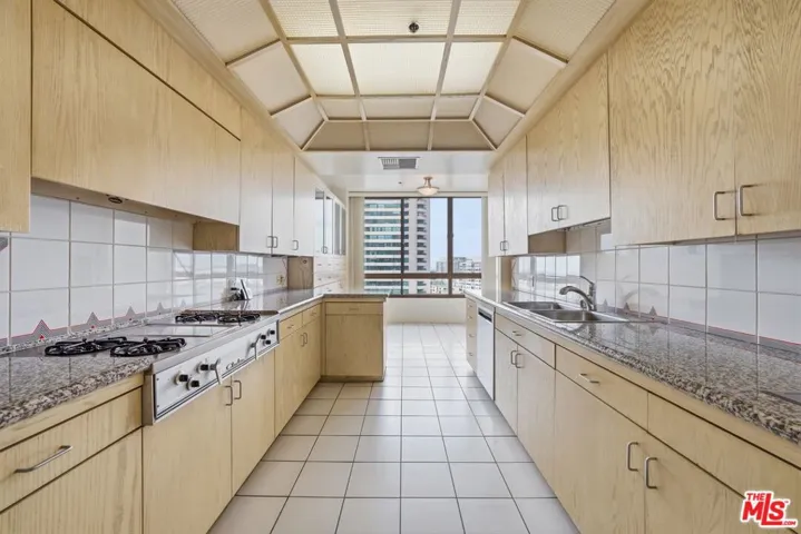 10430 Wilshire Boulevard 1701, Los Angeles, California 90024