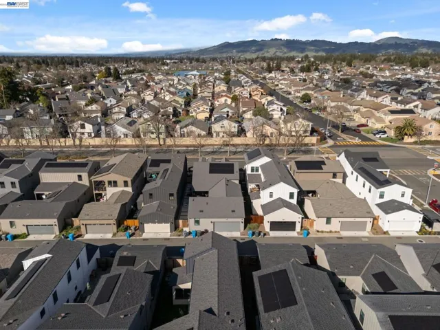 8949 Camino Colegio, Rohnert Park, California 94928