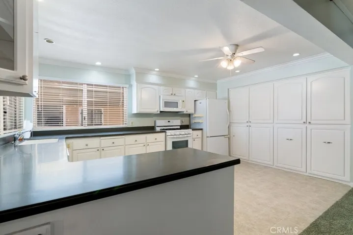 1329 Lodgepole Drive, Hemet, California 92545