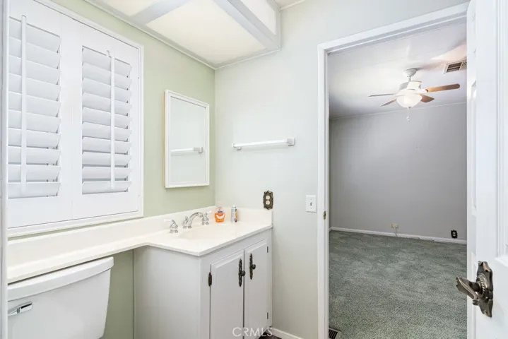 2nd Bathroom
