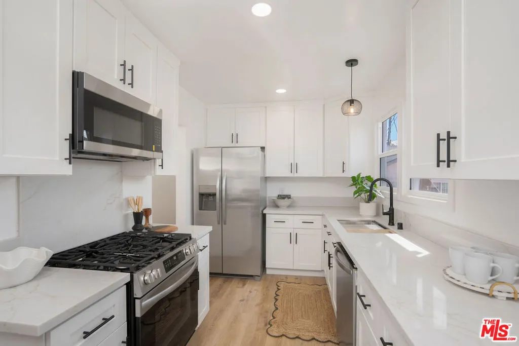 Kitchen - Back House