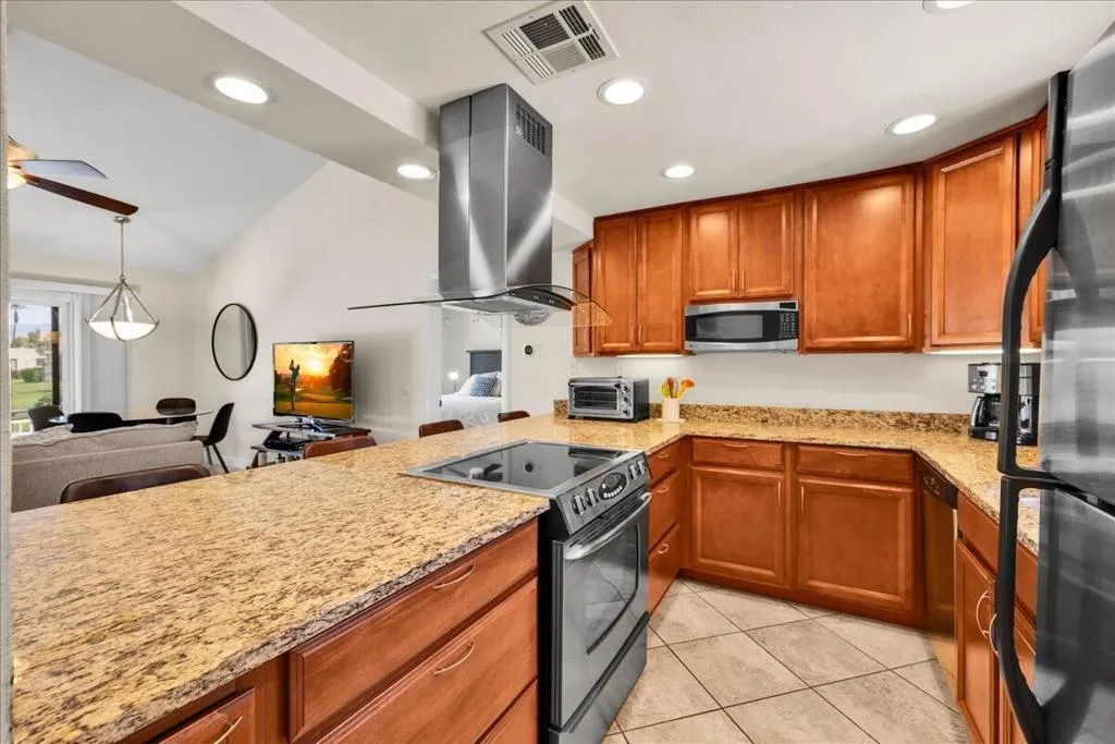 40395 Pebble Beach - Kitchen