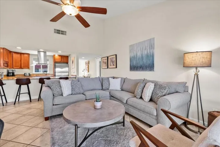 40395 Pebble Beach - Great Room