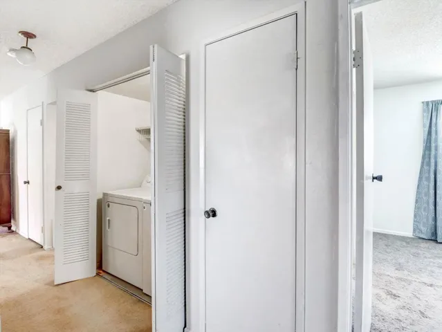 23-42805 Virginia Ave-23