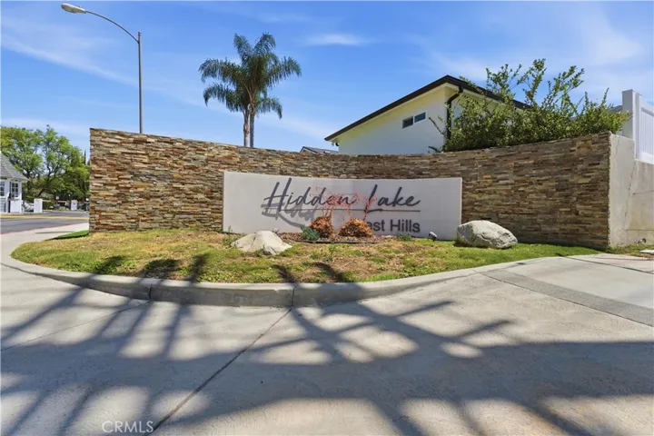 8356 Ducor Avenue, Canoga Park, California 91304