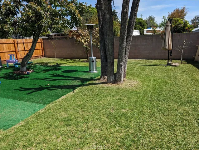 1444 FRONT YARD