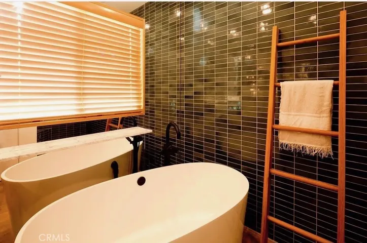 Soaking tub and heated floors