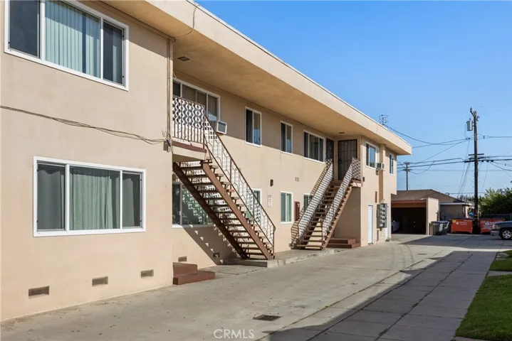 3516 Beechwood, Lynwood, California 90262