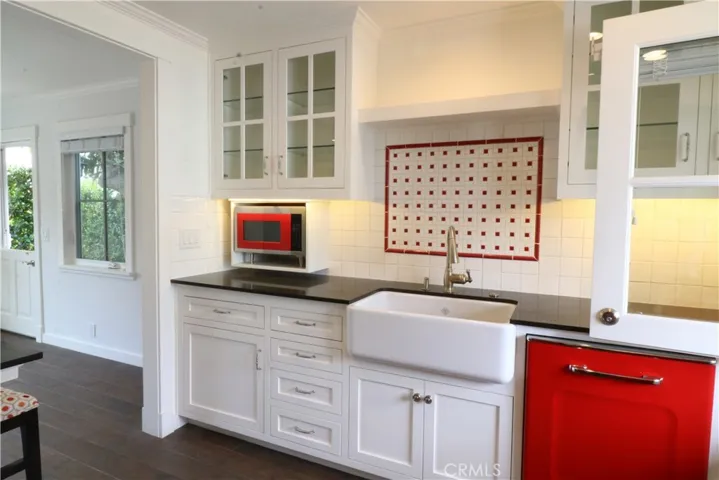 334 Cypress, Laguna Beach, California 92651